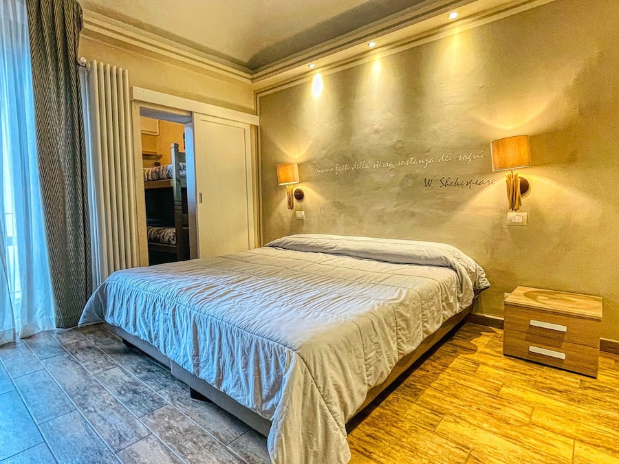 Familieleilighet, 2 soverom, tårn (5 people) | Safe på rommet, wi-fi (inkludert), sengetøy og rullestolvennlig