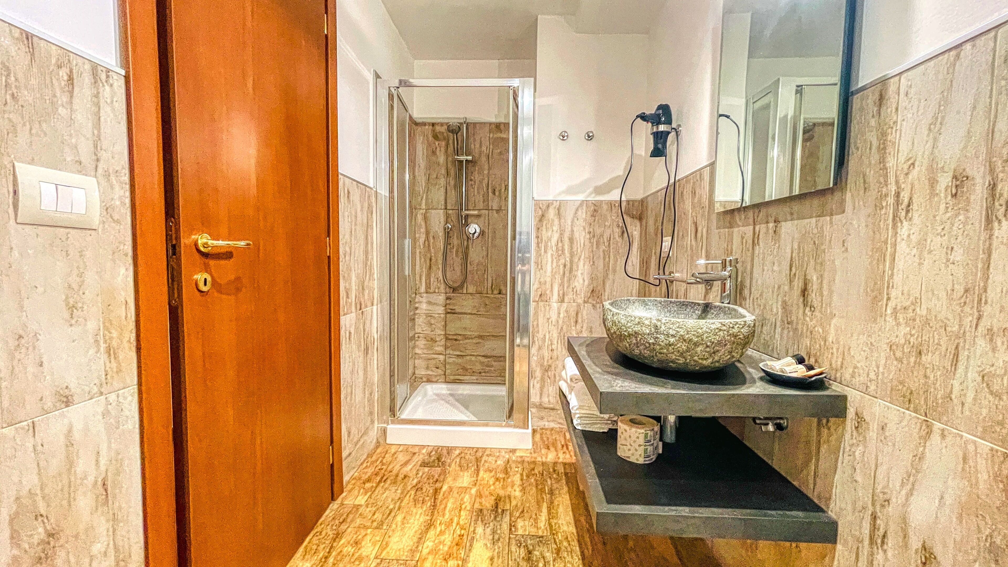 family condo, 1 bedroom, ground floor (5 people) | bathroom | shower, hair dryer, bidet, towels