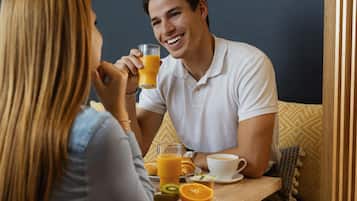 Daily buffet breakfast for a fee