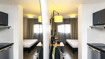 Studio, 1 Doppelbett | 1 Schlafzimmer, Schreibtisch, schallisolierte Zimmer, kostenloses WLAN