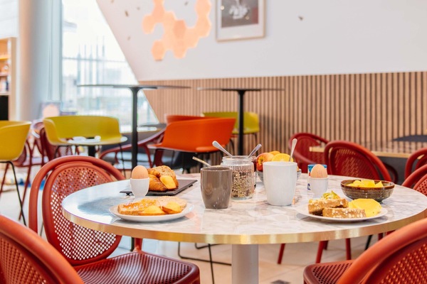 Colazione da portar via a pagamento, servita tutte le mattine