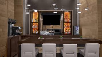 2 bars/lounges, rooftop bar