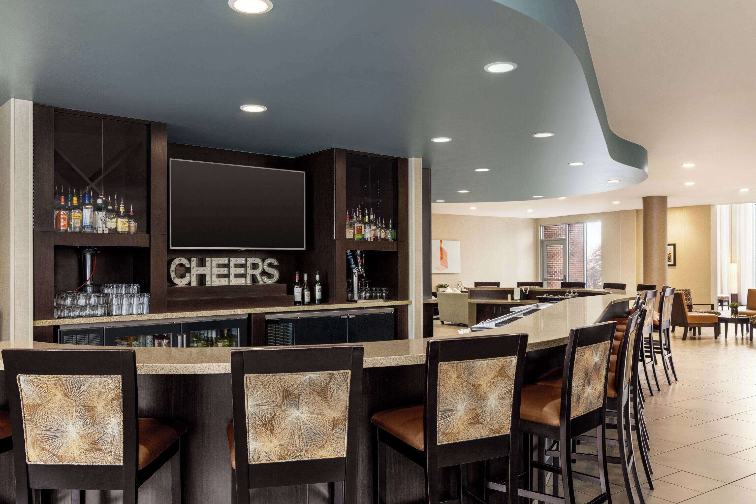 breakfast and dinner served