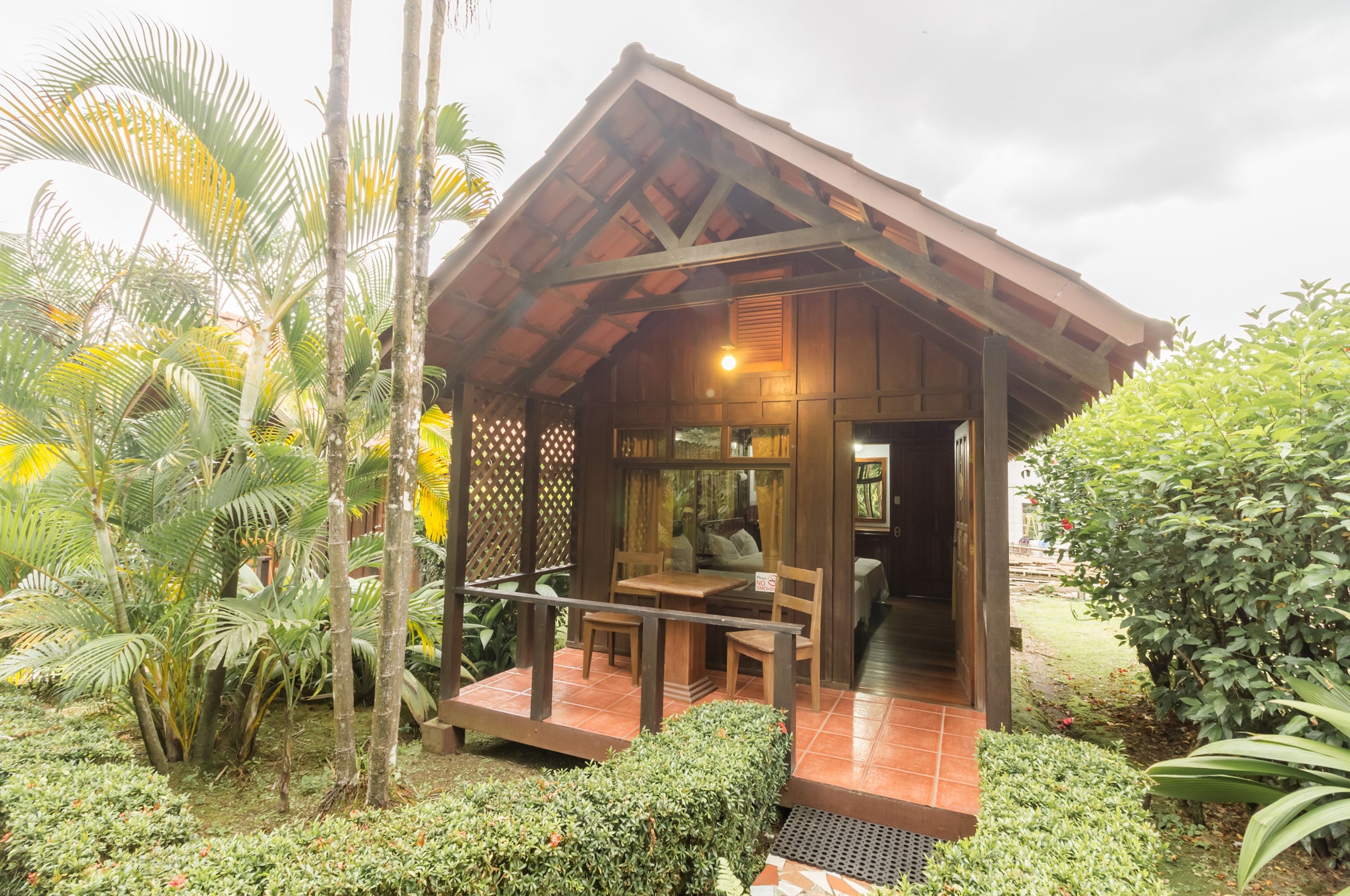 Bungalow, 2 Queen Beds, Terrace | Blackout drapes, free WiFi