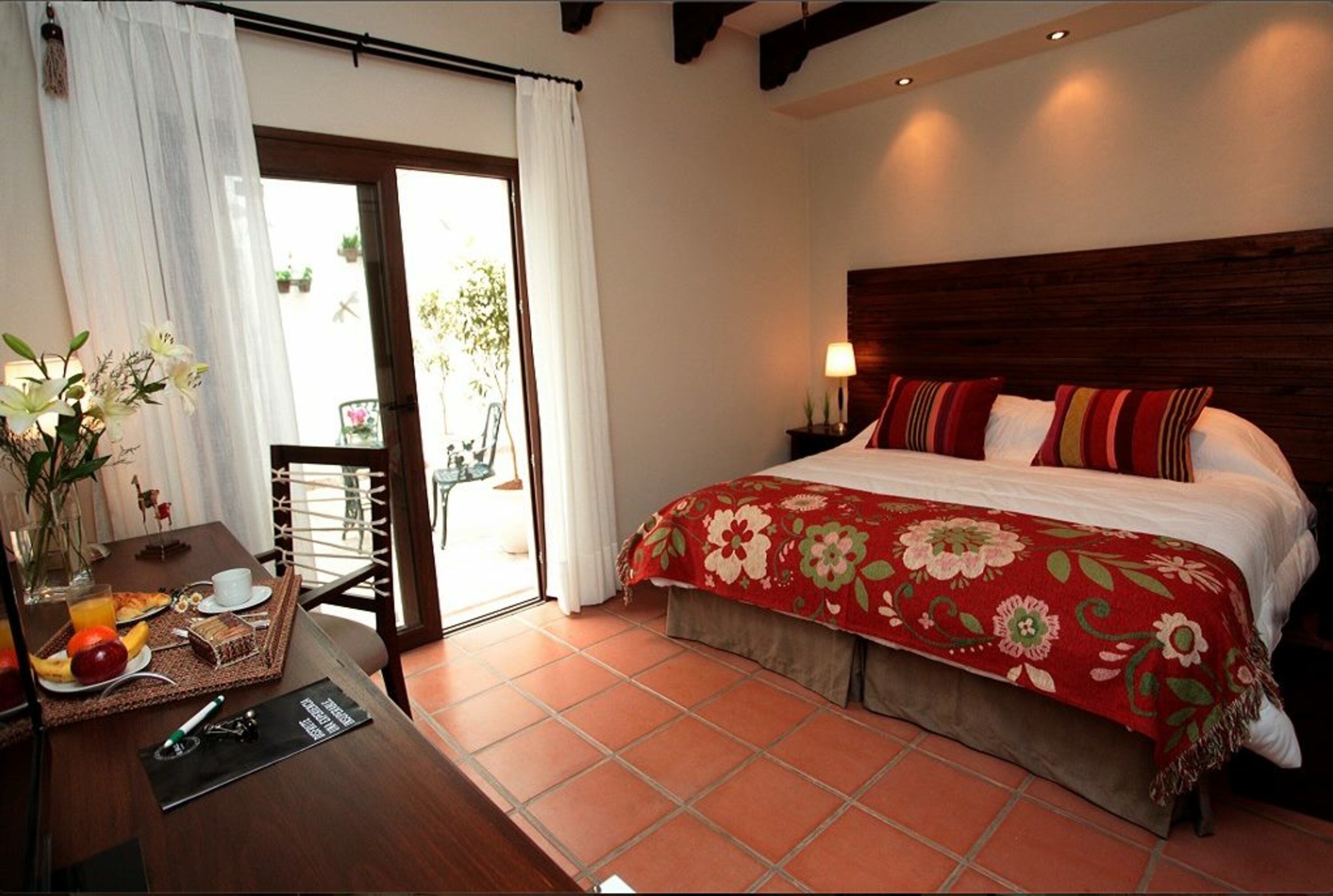 superior double room, 1 bedroom, private bathroom | 1 bedroom, minibar, free wifi, bed sheets