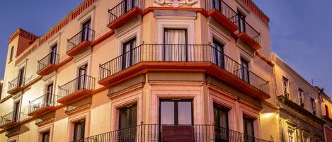 Façana frontal de l'allotjament