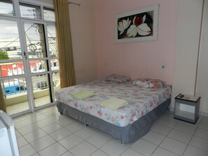 Fer et planche à repasser, lits pliants/supplémentaires, Wi-Fi gratuit