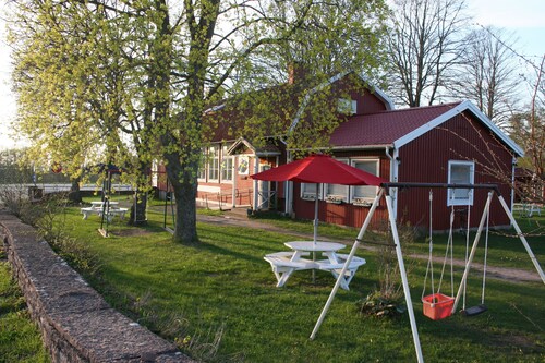 Edith & Julia Bed and Breakfast