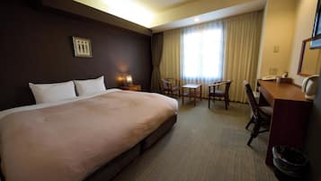 Double Room | In-room safe, desk, blackout drapes, soundproofing