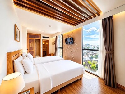 Parkside Sunline Hotel