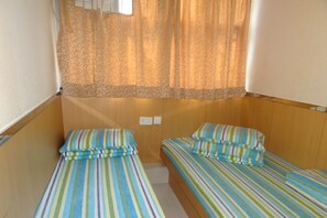 Classic Room | Select Comfort beds, soundproofing, iron/ironing board, free WiFi - Fortune Hotel (Kowloon)