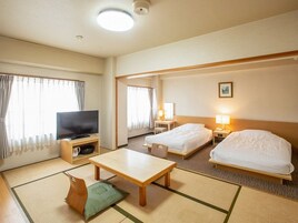 Deluxe Room, Smoking (Japanese-Western Style) | Blackout drapes, iron/ironing board, free WiFi, bed sheets