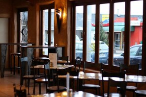 Dinner served - Clyde Accommodation (Ohakune)