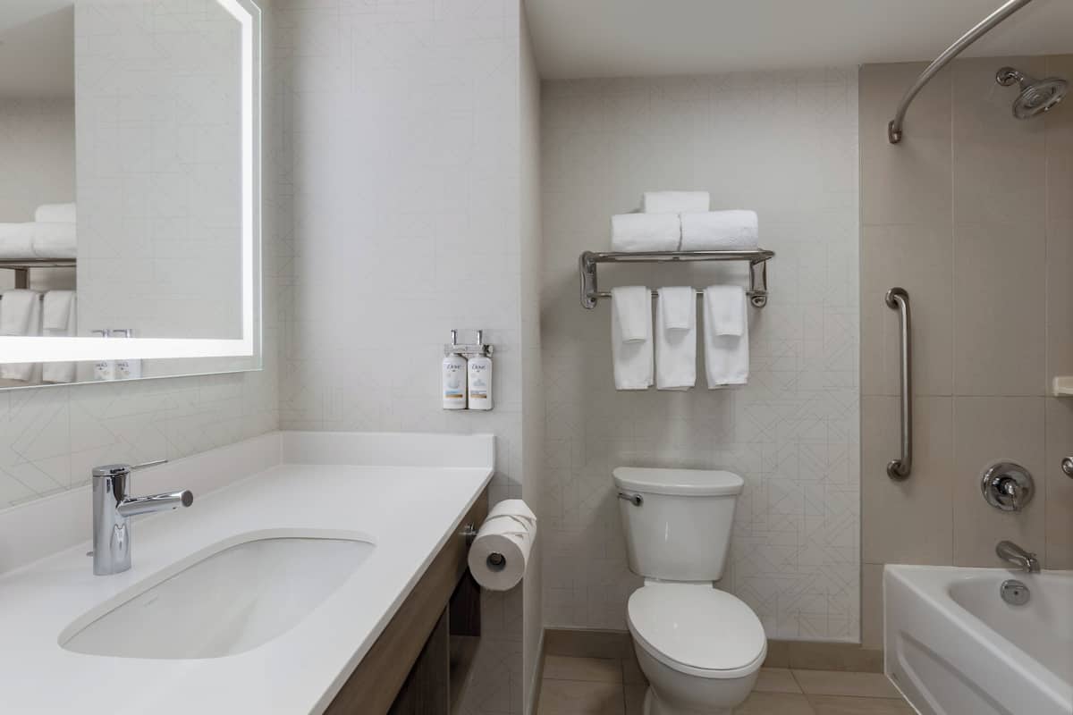 Desk, laptop workspace, iron/ironing board, free cots/infant beds