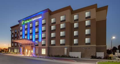 Holiday Inn Express & Suites Ottawa East - Orleans, an IHG Hotel