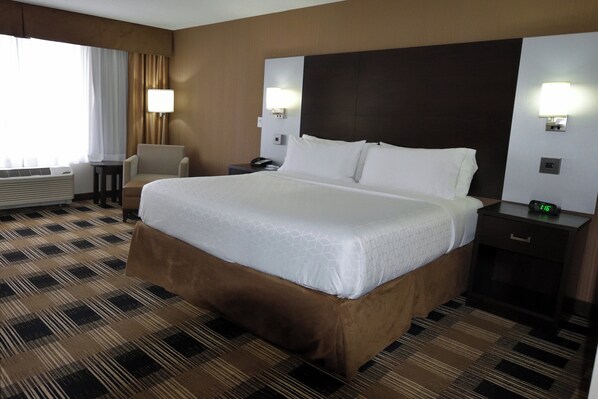 Escritorio y espacio para trabajar con laptop