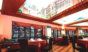 4 restaurants, lunch, dinner served; Chinese cuisine  - Dakak Park & Beach Resort (Dapitan)