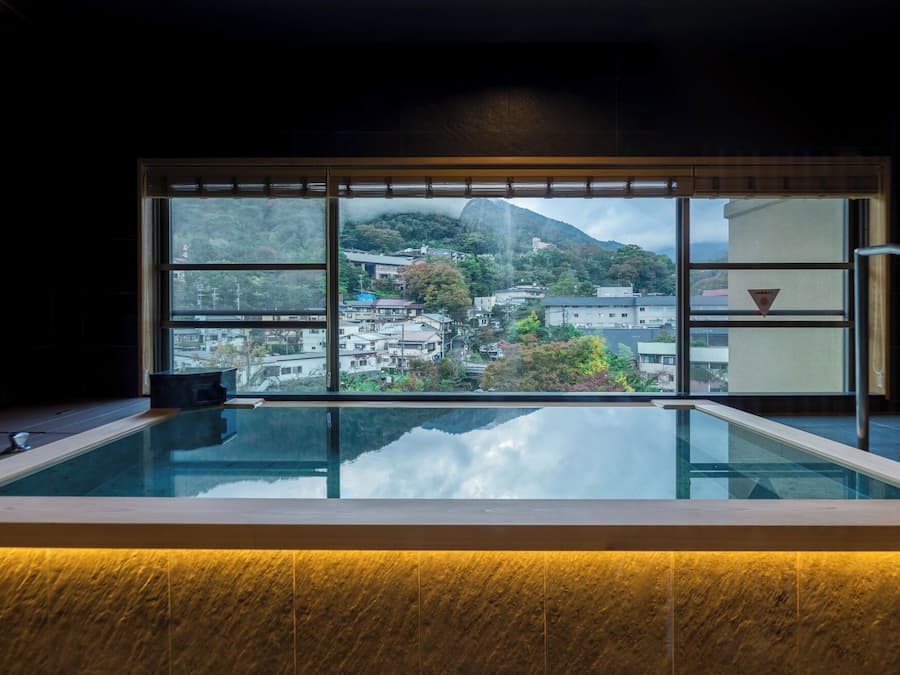 Down duvets, free minibar, in-room safe, free WiFi