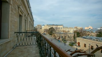 Junior Double Room | Balcony