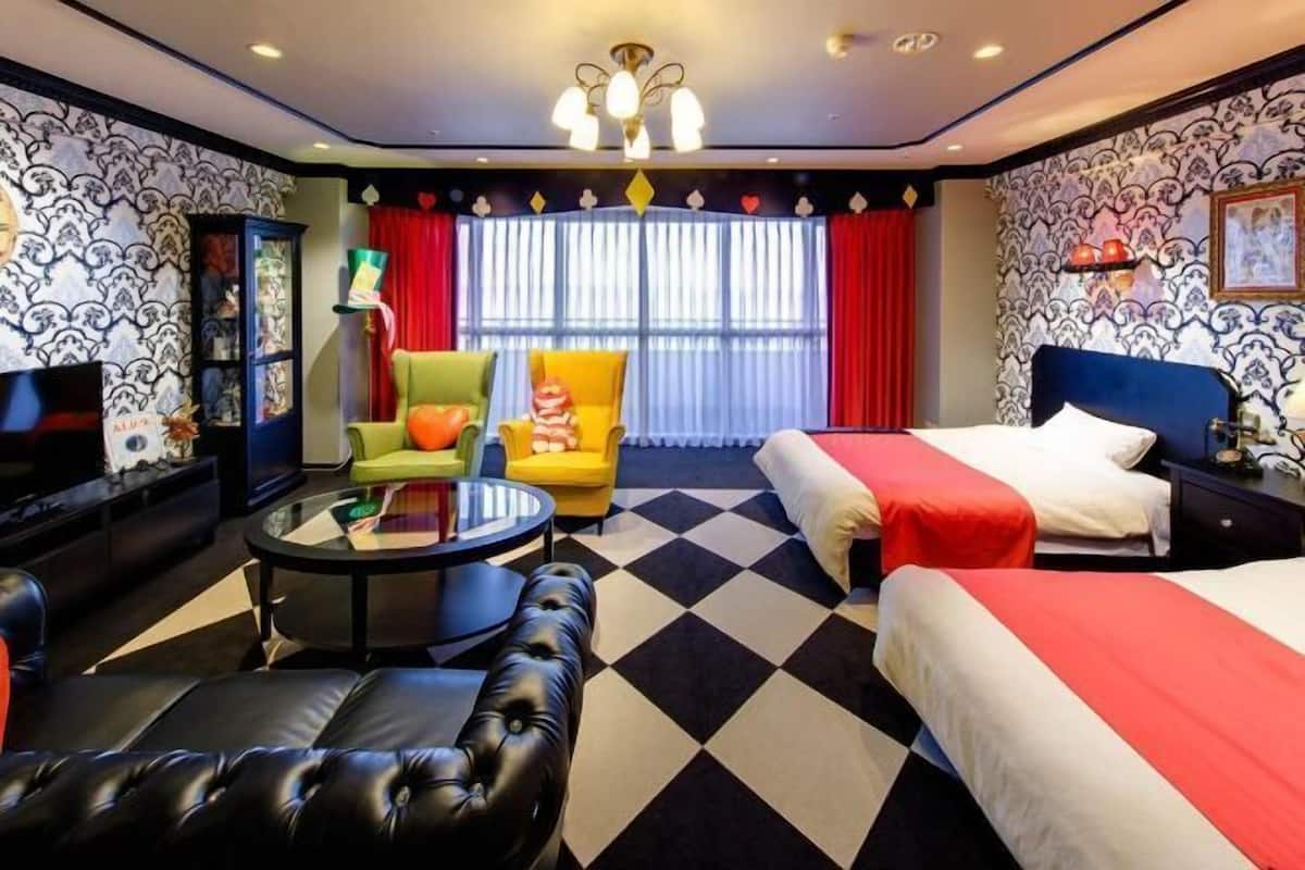 1 slaapkamer, een kluis op de kamer, individueel gedecoreerd