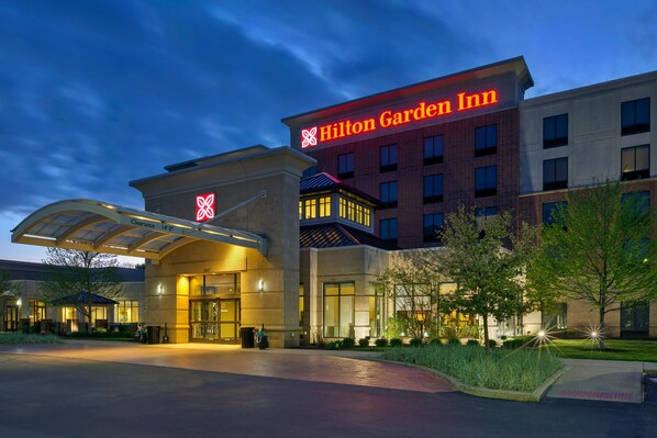 Exterior - Hilton Garden Inn Akron (Akron)