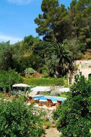 Piscine extérieure