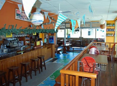 Bar (en la propiedad)