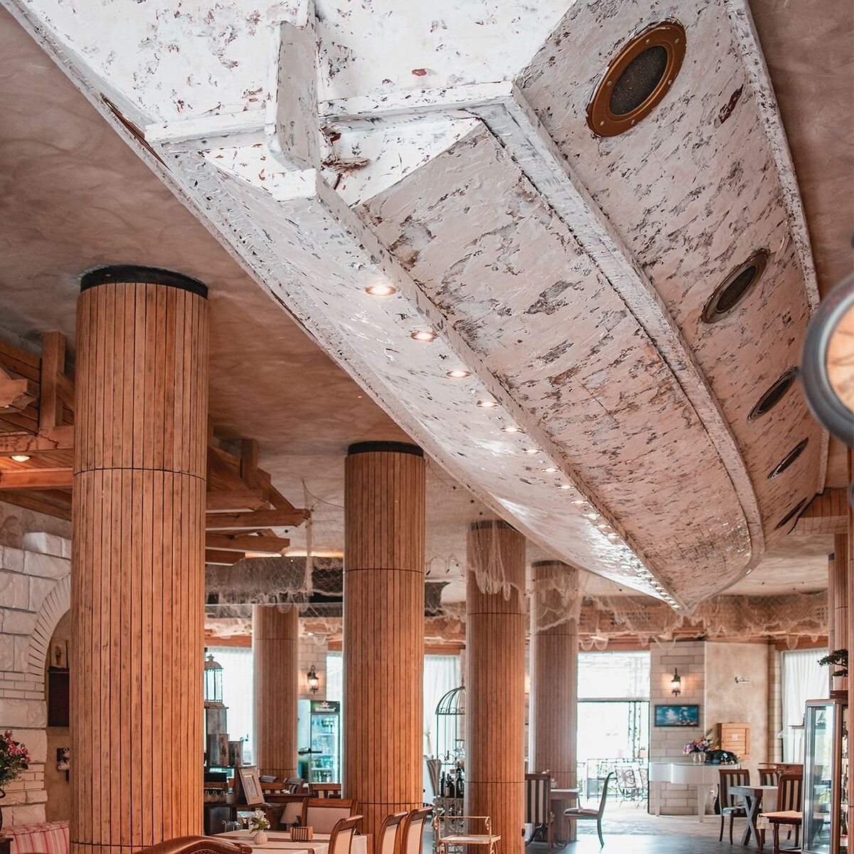 4 restaurants, mediterranean cuisine