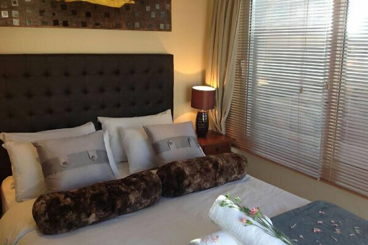 Suite | 1 slaapkamer, luxe beddengoed, een kluis op de kamer