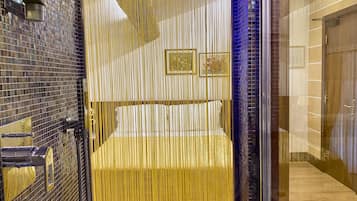 Doppelzimmer | Dusche im Bad