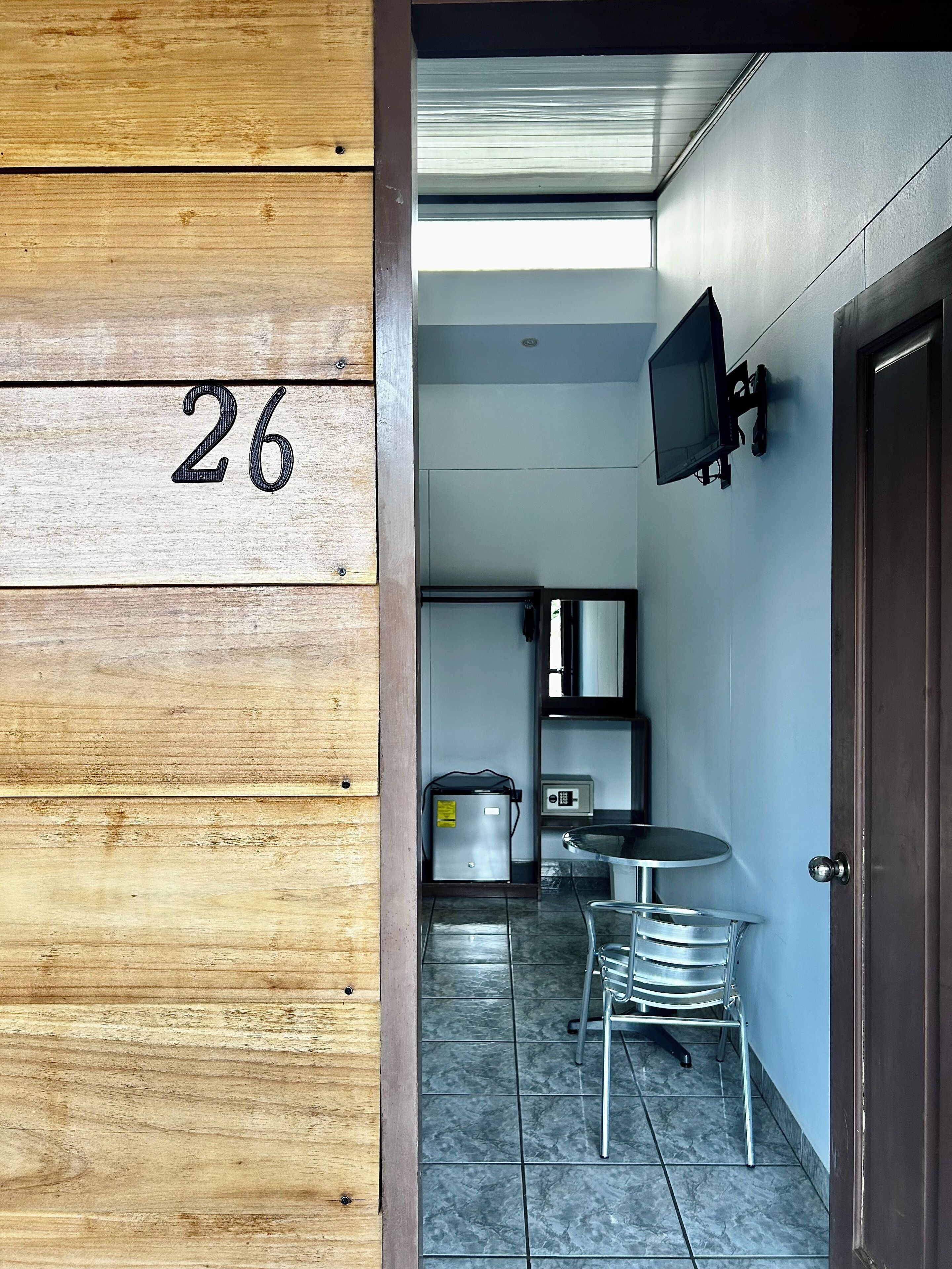 economy room | 1 bedroom, in-room safe, free wifi, bed sheets