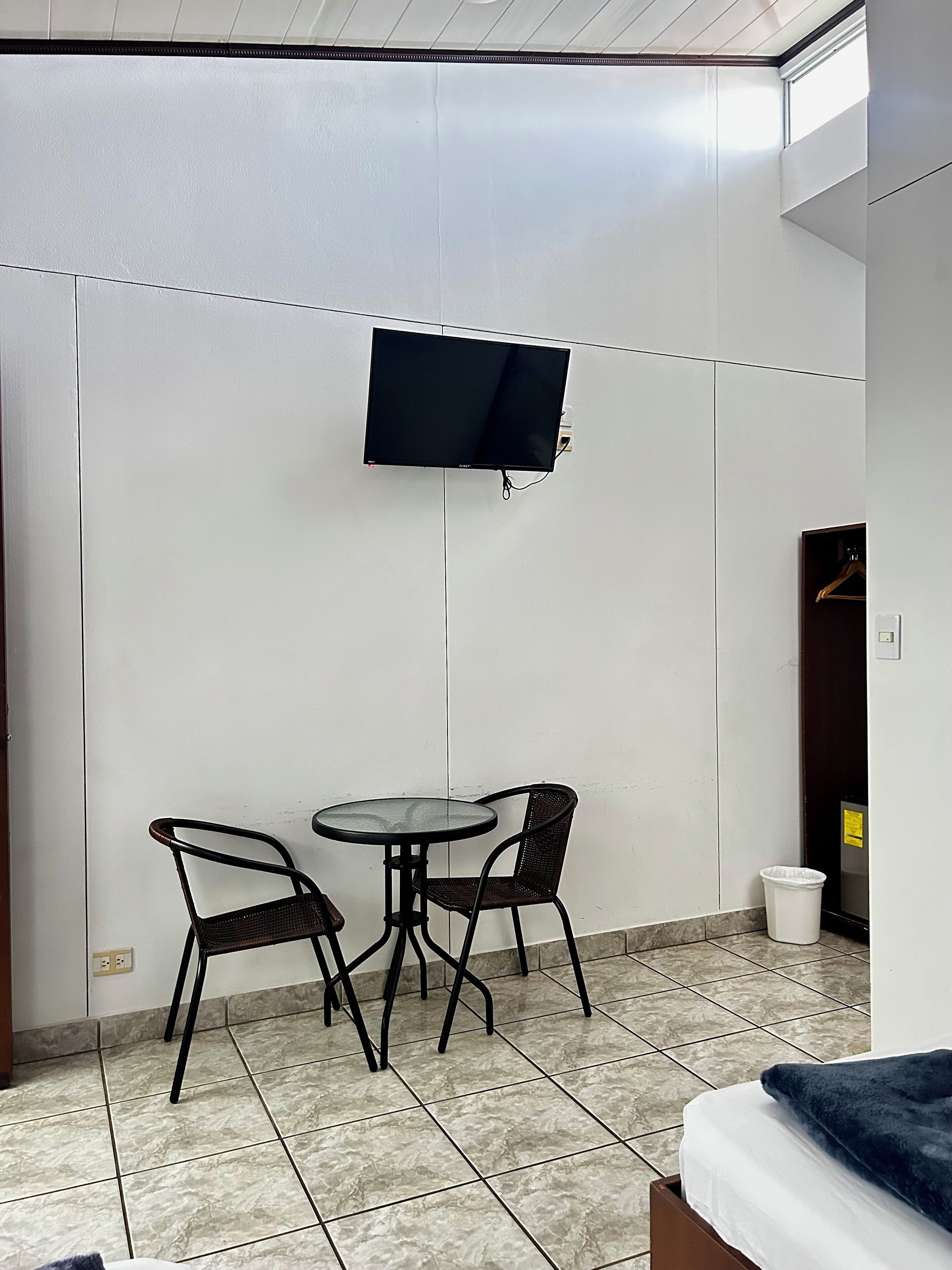 economy room | 1 bedroom, in-room safe, free wifi, bed sheets