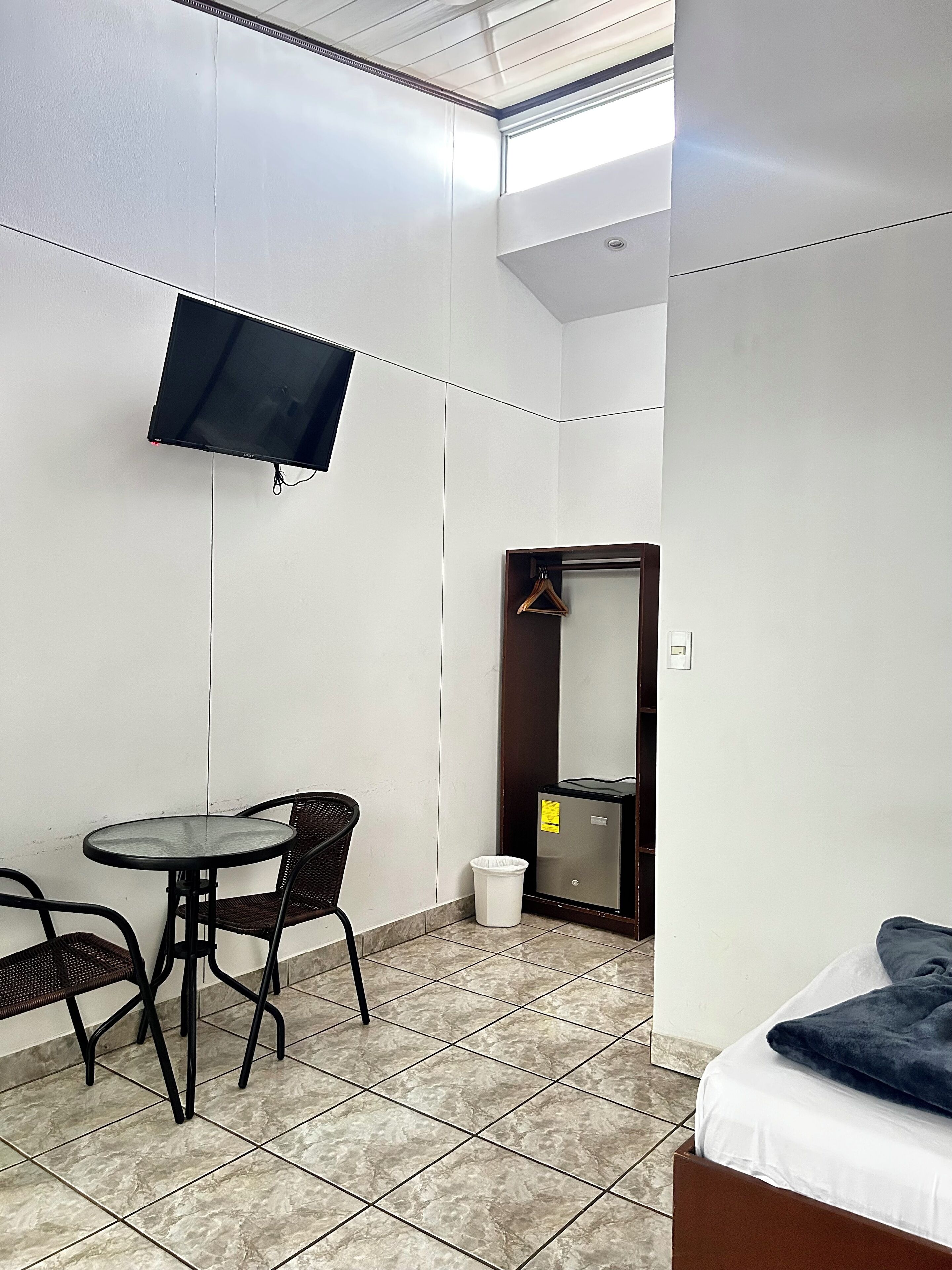 economy room | 1 bedroom, in-room safe, free wifi, bed sheets