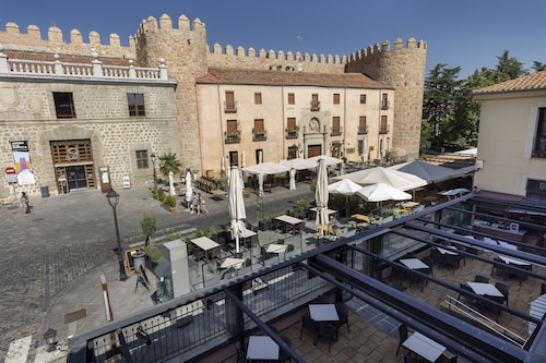 Hostal Restaurante Puerta del Alcázar