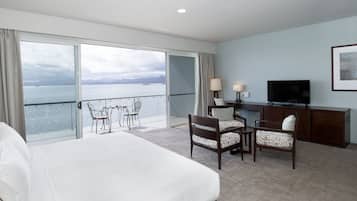 Suite (Victoria) | 1 bedroom, premium bedding, down comforters, pillowtop beds