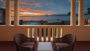 Royal Suite | 1 bedroom, premium bedding, down comforters, pillowtop beds