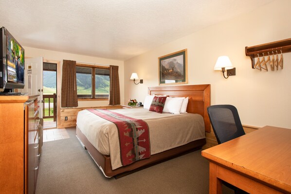 مكواة/لوح كي وواي فاي مجانًا وملاءات أسرّة