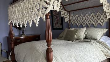 Mohawk Room