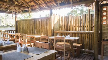 Desayuno bufé gratuito y diario