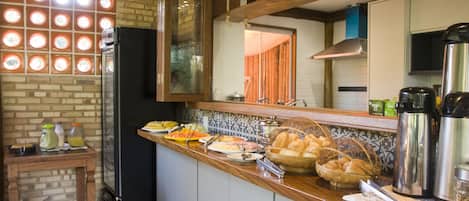 Petit déjeuner buffet compris tous les jours