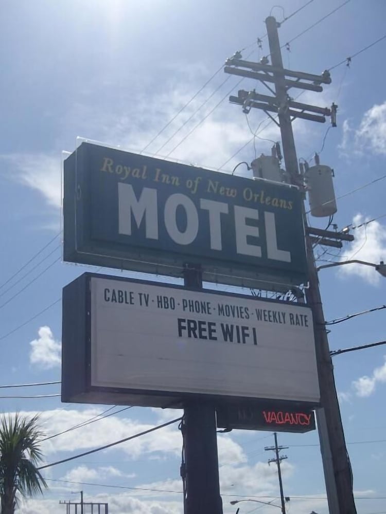 Royal Inn of New Orleans by null