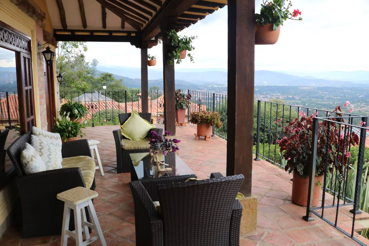 Familie huis, uitzicht op vallei (Casa Margarita) | Terras