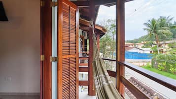 Economy Double Room | Minibar, free WiFi, bed sheets