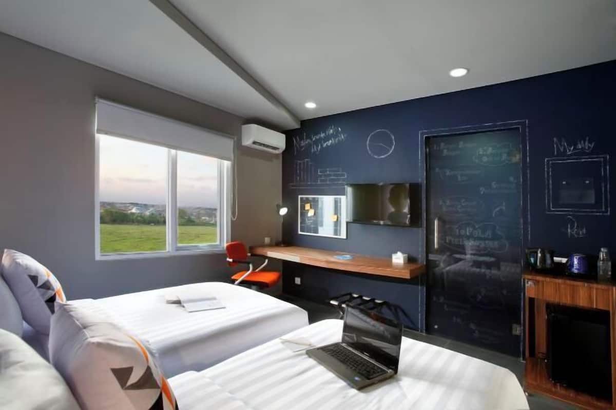 1 Schlafzimmer, Minibar, Zimmersafe, Schreibtisch