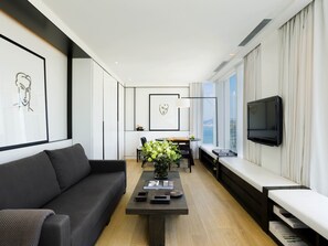 Suite, 2 soverom | Oppholdsrom | LED-TV