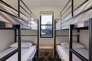 Superior 2 Bedroom Cabin Sleeps 6