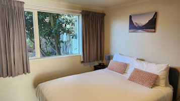 Deluxe One Bedroom for 3