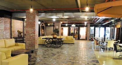 Heritage Square Apartments
