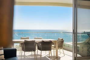Luxury Penthouse, 3 Bedrooms, Ocean View | Terrace/patio