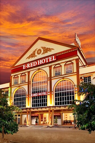 ERNES Hotel Bandar Perda